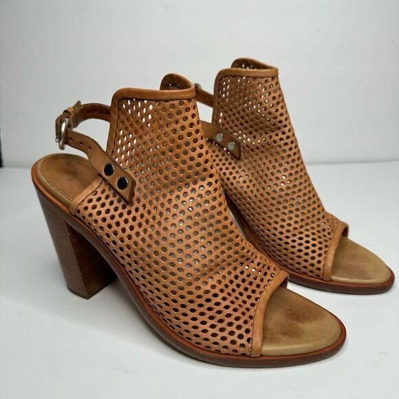 Rag & Bone Wyatt Perforated Sandal size 40 - Picture 1 of 8